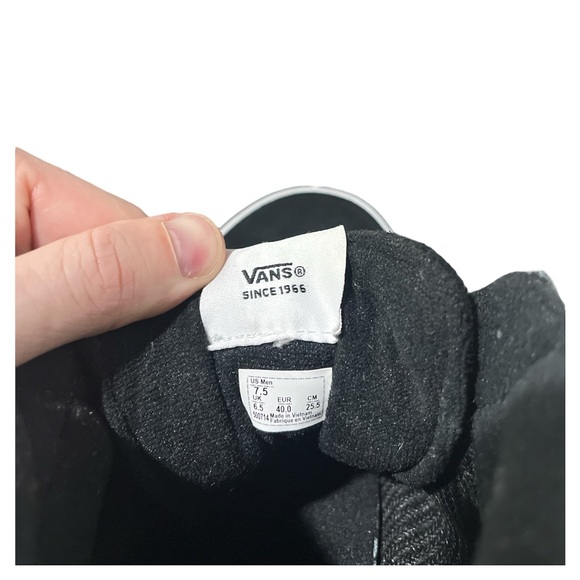 Vans Sk8-Hi Skate Shoe - Black - Men’s Size 7.5 - Picture 5 of 5